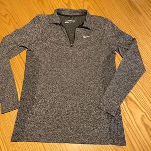 5/$25 Nike dri-fit top